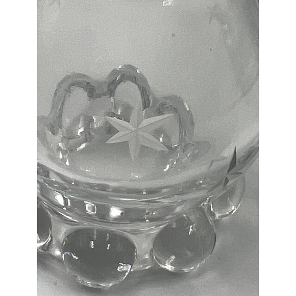 Vintage Imperial Glass Candlewick salt and pepper shakers with etched star - Picture 6 of 6